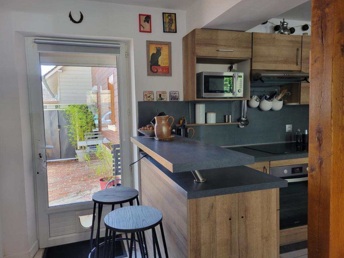 Appartement Avec Terrasse Gaillon Dış mekan fotoğraf